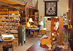 Joe's Pond Craft Shop